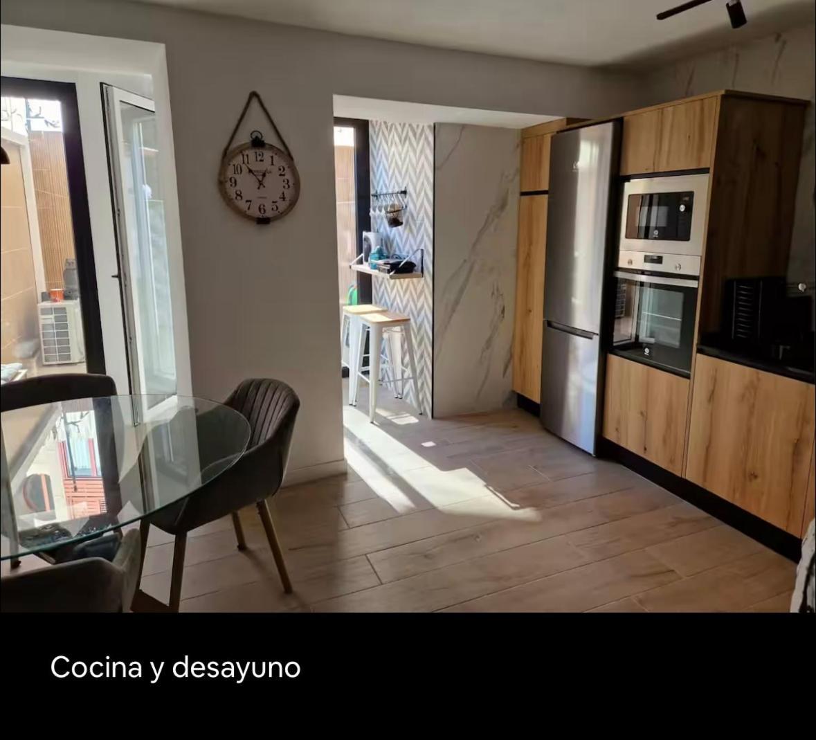 En El Corazon De Cimavilla Хихон Экстерьер фото